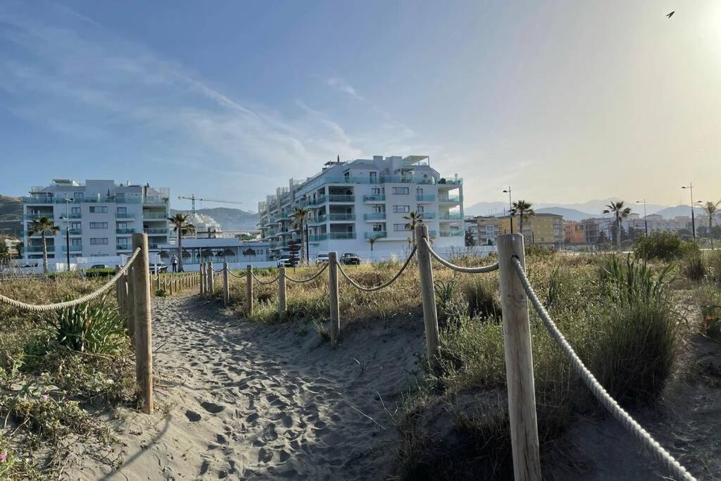 Amazing Duna Beach Seafront Apartament Torrox Esterno foto