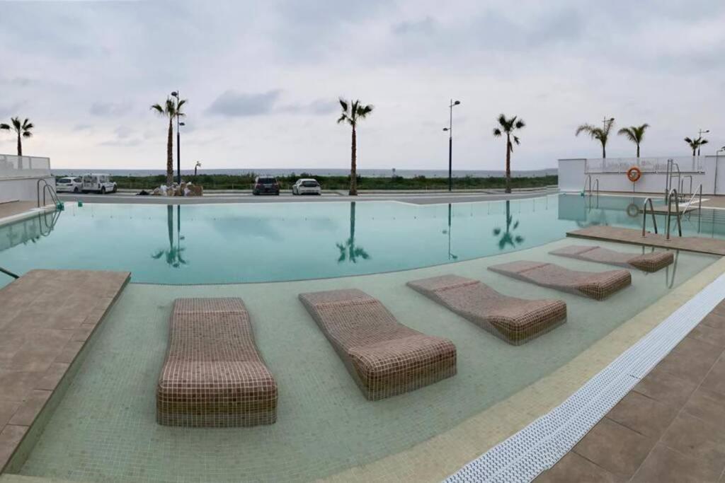 Amazing Duna Beach Seafront Apartament Torrox Esterno foto
