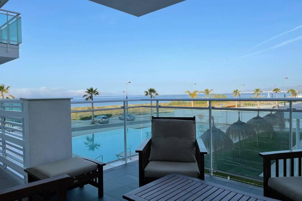 Amazing Duna Beach Seafront Apartament Torrox Esterno foto