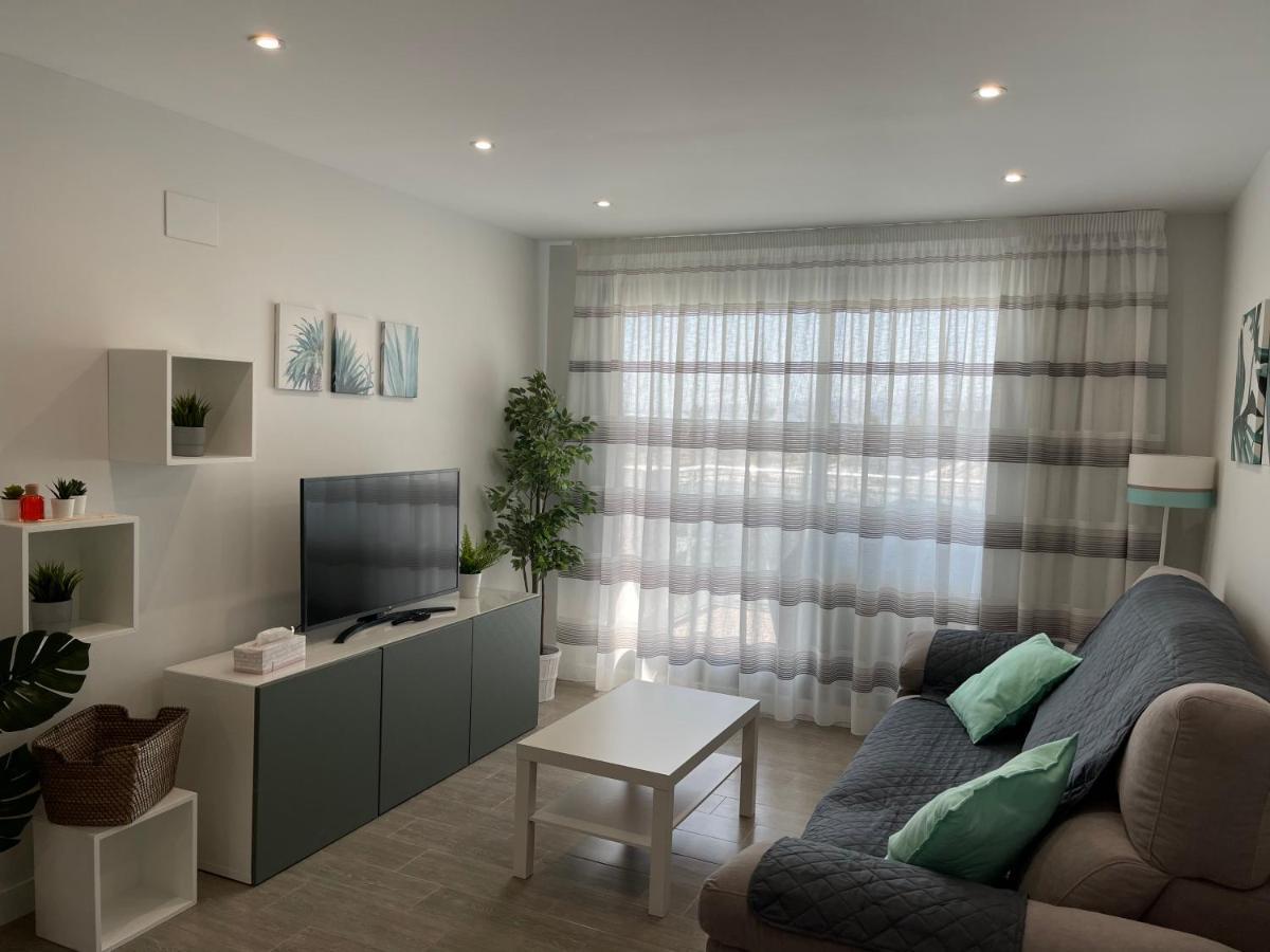 Amazing Duna Beach Seafront Apartament Torrox Esterno foto