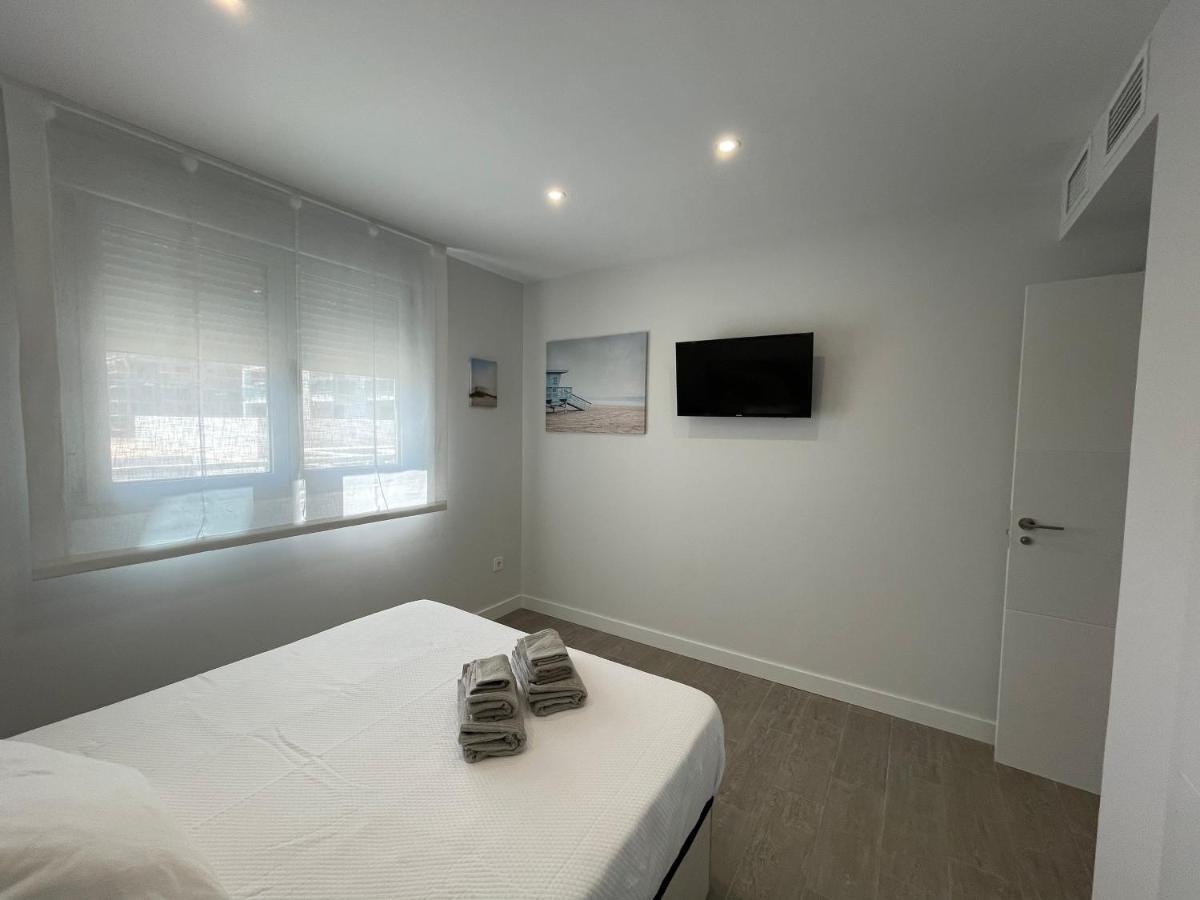 Amazing Duna Beach Seafront Apartament Torrox Esterno foto